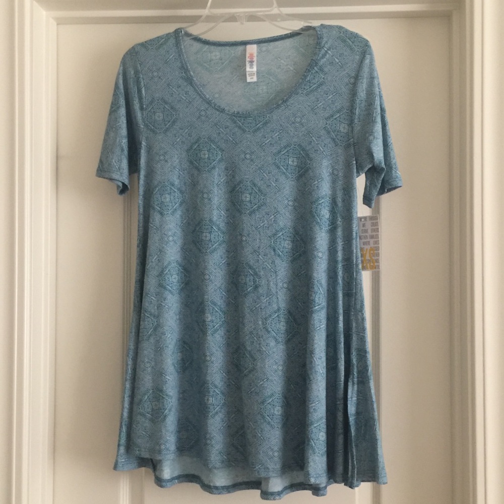 Lularoe NWT perfect T-shirt supersoft